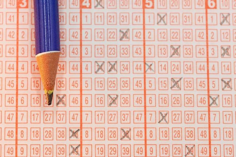 Soi cầu đề kép từ lô đầu câm và đuôi câm